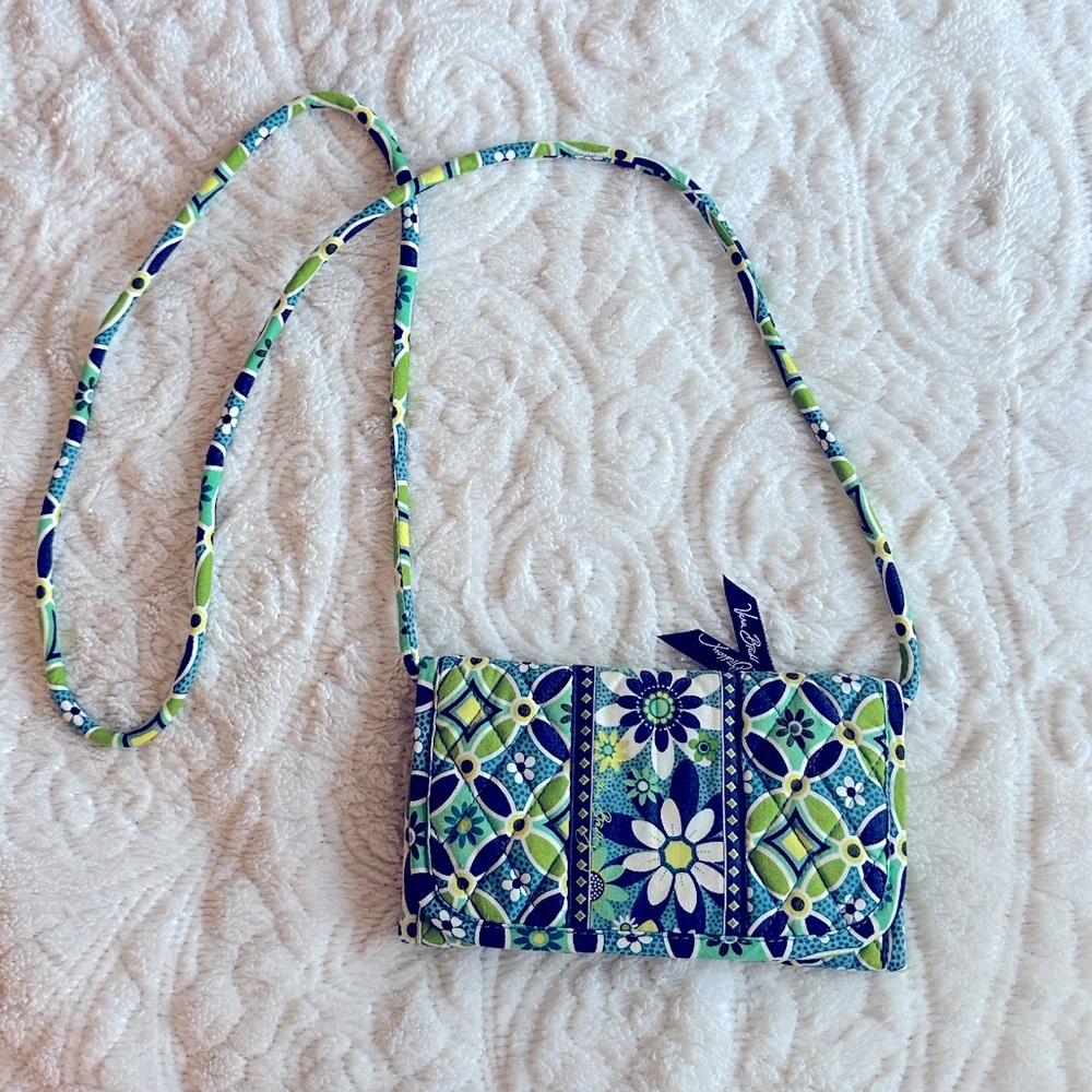 Vera Bradley Crossbody wallet bag